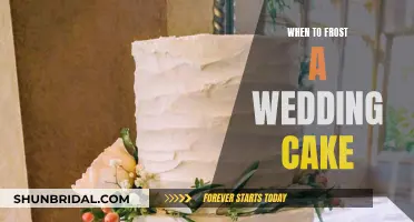 The Best Time to Frost a Wedding Cake