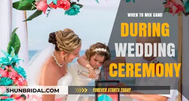 Perfect Timing: When to Mix Sand in Your Wedding Ceremony