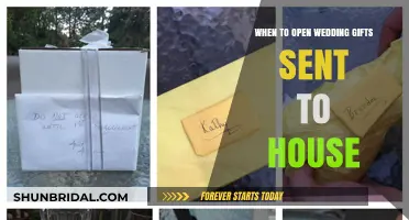 When to Open Wedding Gifts: Etiquette and Timing Tips
