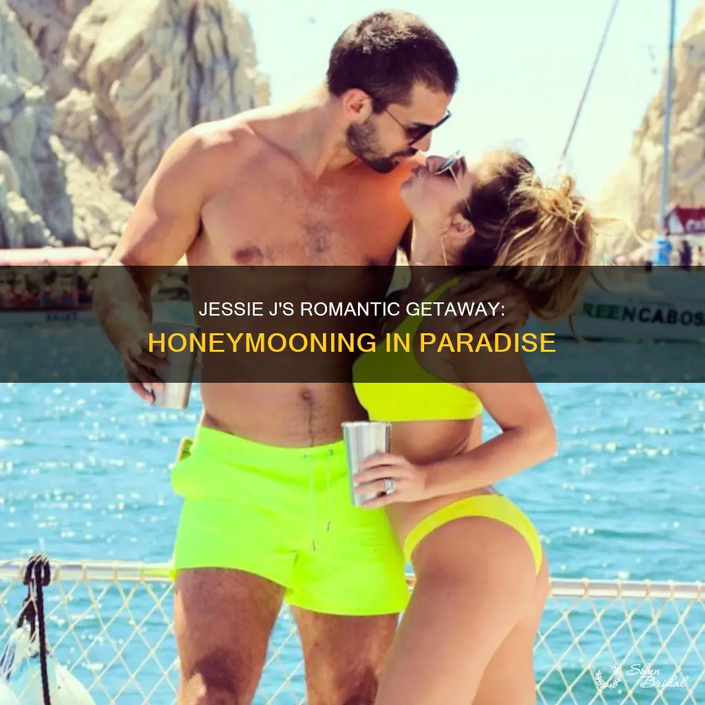 where did jessie james decker go on her honeymoon