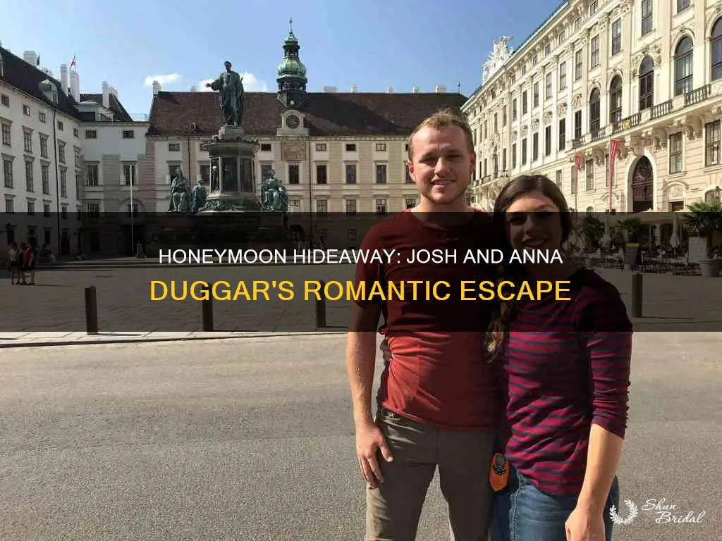 where did josh and anna duggar go on their honeymoon