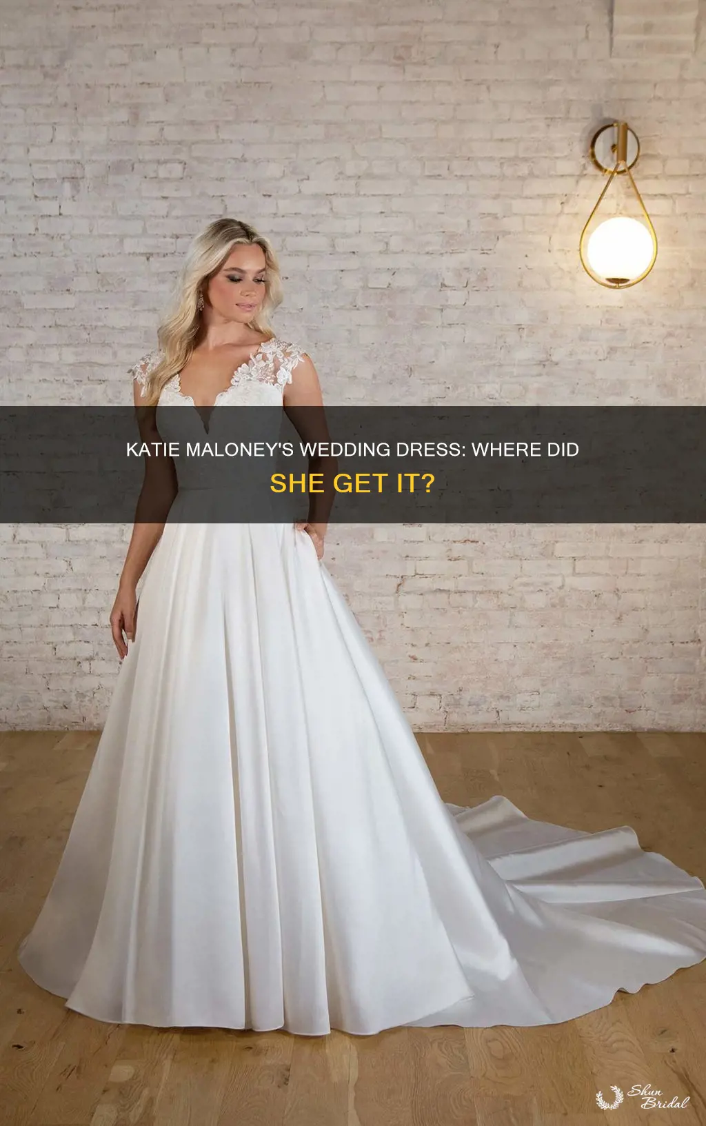 where did katie maloney get her wedding dress