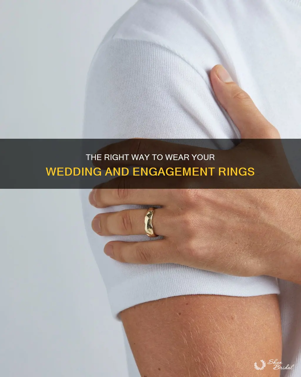 where do I place my wedding ring and engagement ring