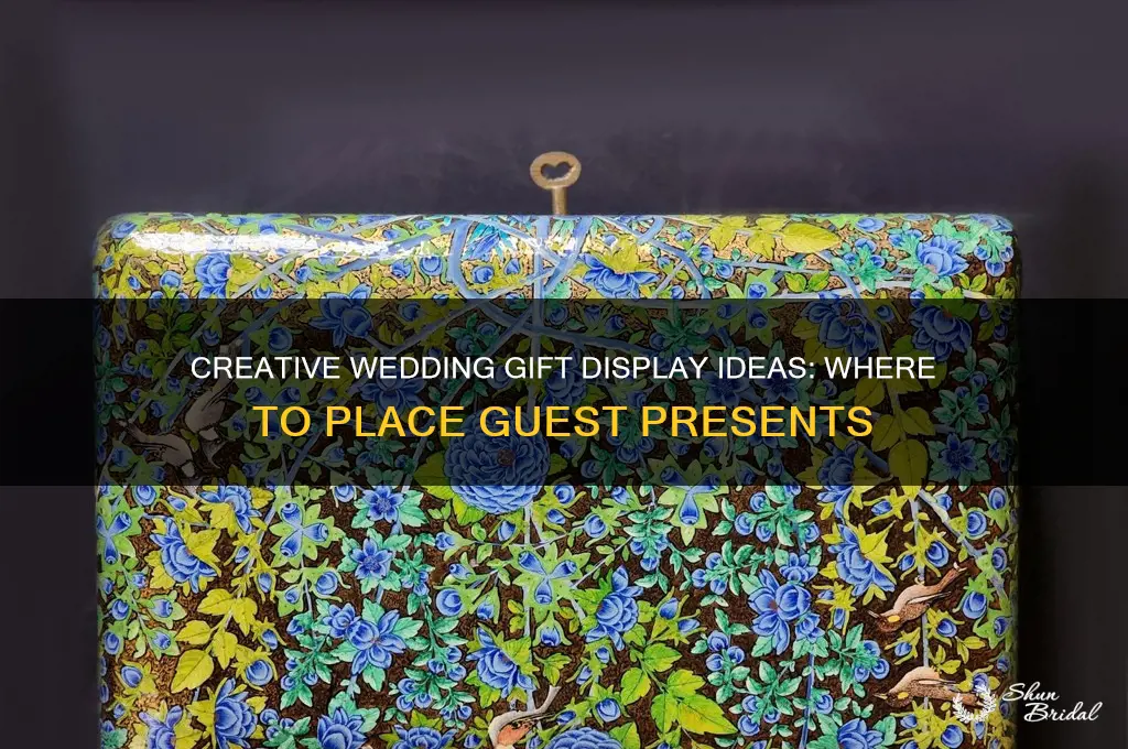 where do you place gifts for guests at wedding