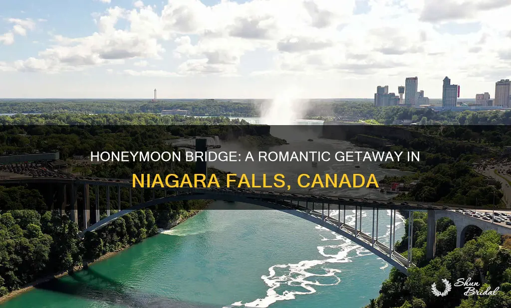 where is honeymoon bridge located