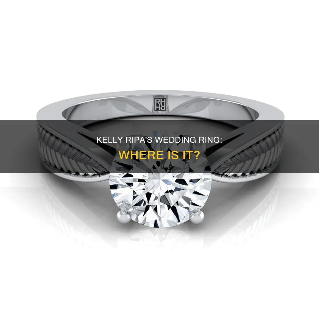 where is kelly ripas wedding ring