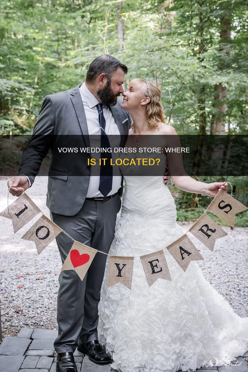where is the vows wedding dress store located