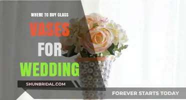 Elegant Wedding Decor: Top Places to Buy Glass Vases