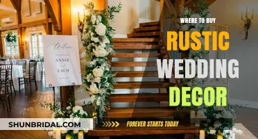 Rustic Wedding Decor: Top Places to Find Charming, Vintage Pieces