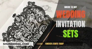 Invitation Shopping: Wedding Sets for the Perfect Theme