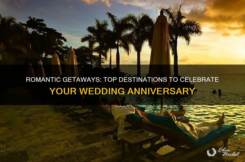 where to stay for wedding anniversary