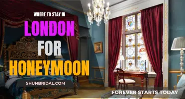 Honeymoon in London: Best Neighborhoods for a Romantic Stay