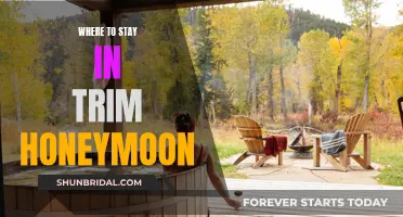 Honeymoon Hideaways: Romantic Trims for the Perfect Stay
