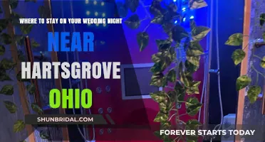 Romantic Wedding Night Stays Near Hartsgrove, Ohio: Top Picks
