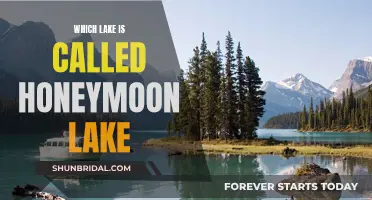 Honeymoon Lake: A Romantic Escape for Couples