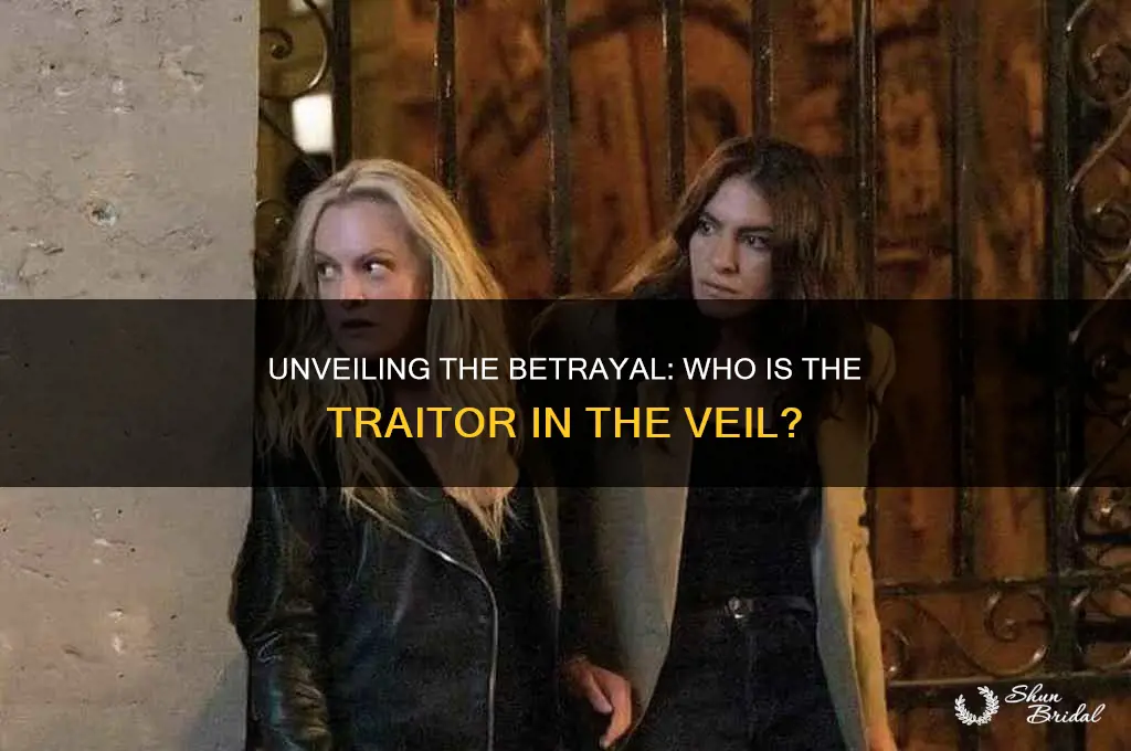 who is the traitor in the veil kdrama