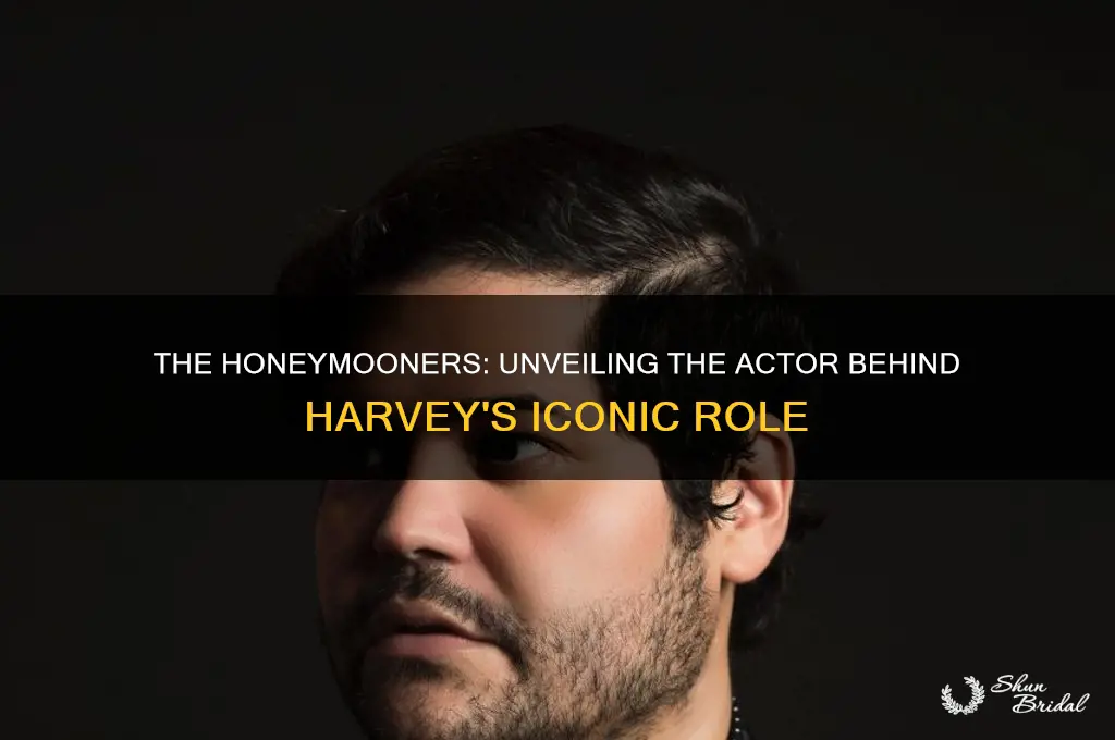 who played harvey in the honeymooners