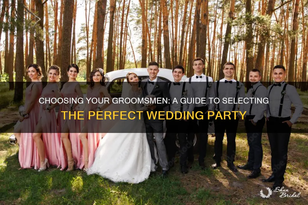 who should be a groomsman