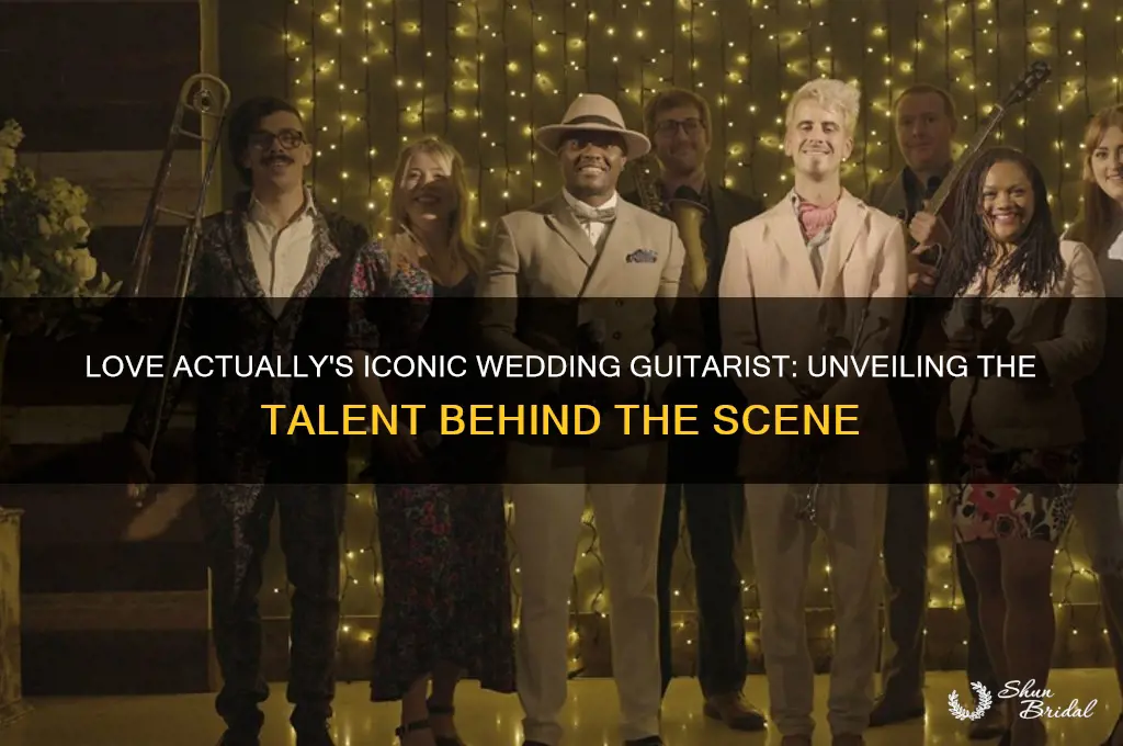 who.played the guitar at wedding in love actually