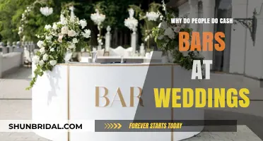 Cash Bars at Weddings: Why Couples Choose This Controversial Trend