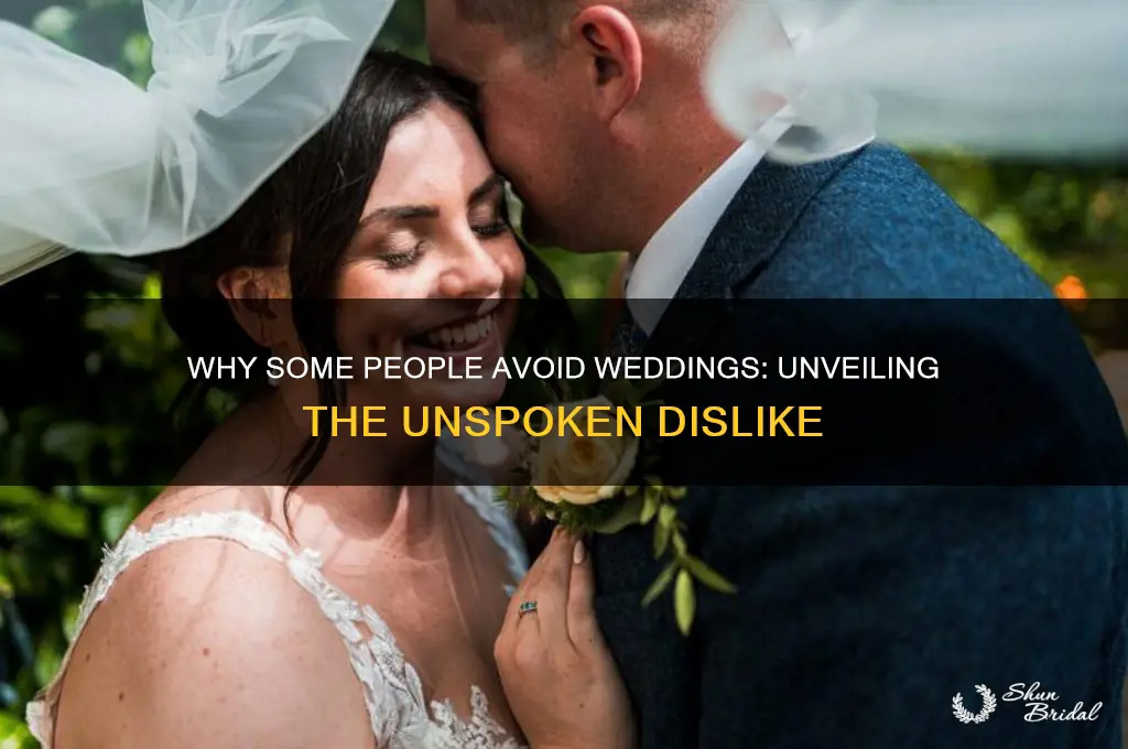 why do some people not like weddings