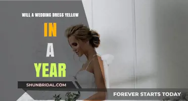 Wedding Dresses: Yellowing and How to Prevent It
